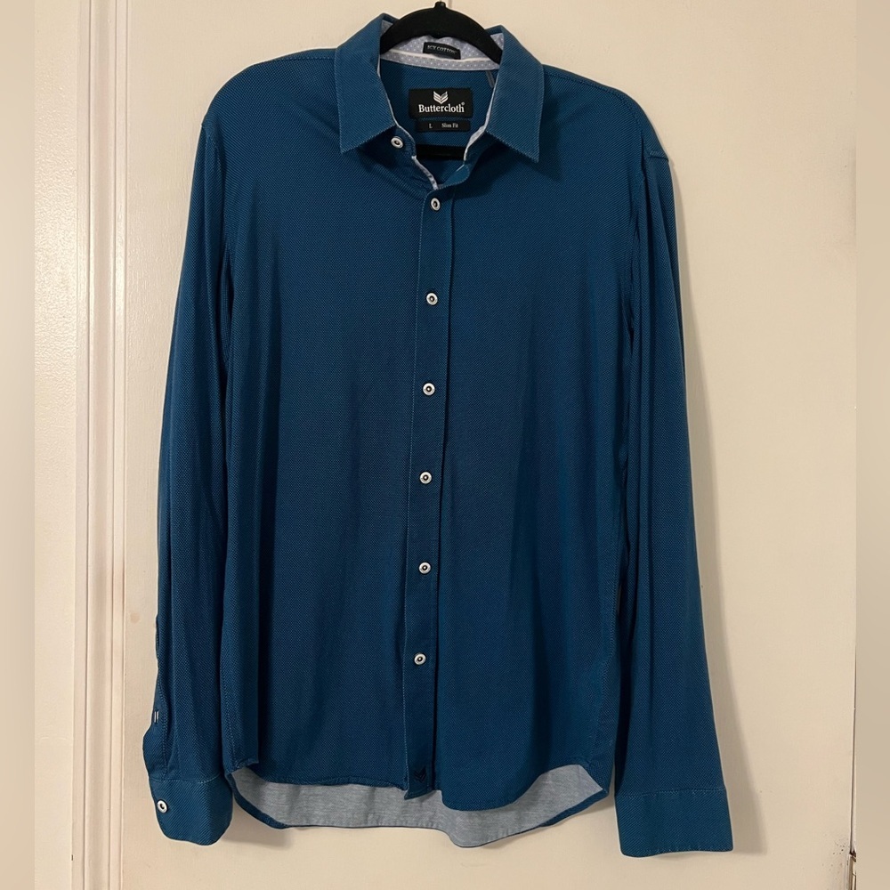 Buttercloth men’s Blue button down slim fit icy cotton size L (R127)